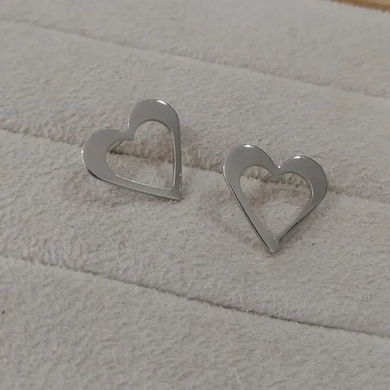 Brinco Coração Vazado Diamond