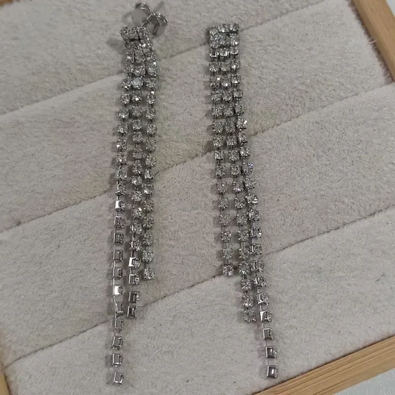 Brinco Festa Franja Cravejado Zircônia