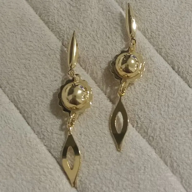 Brinco Pingente Esfera