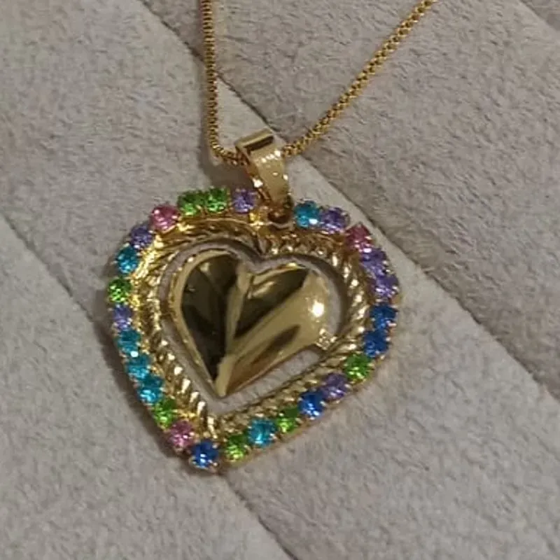 Colar Veneziana Pingente Coração Colorido