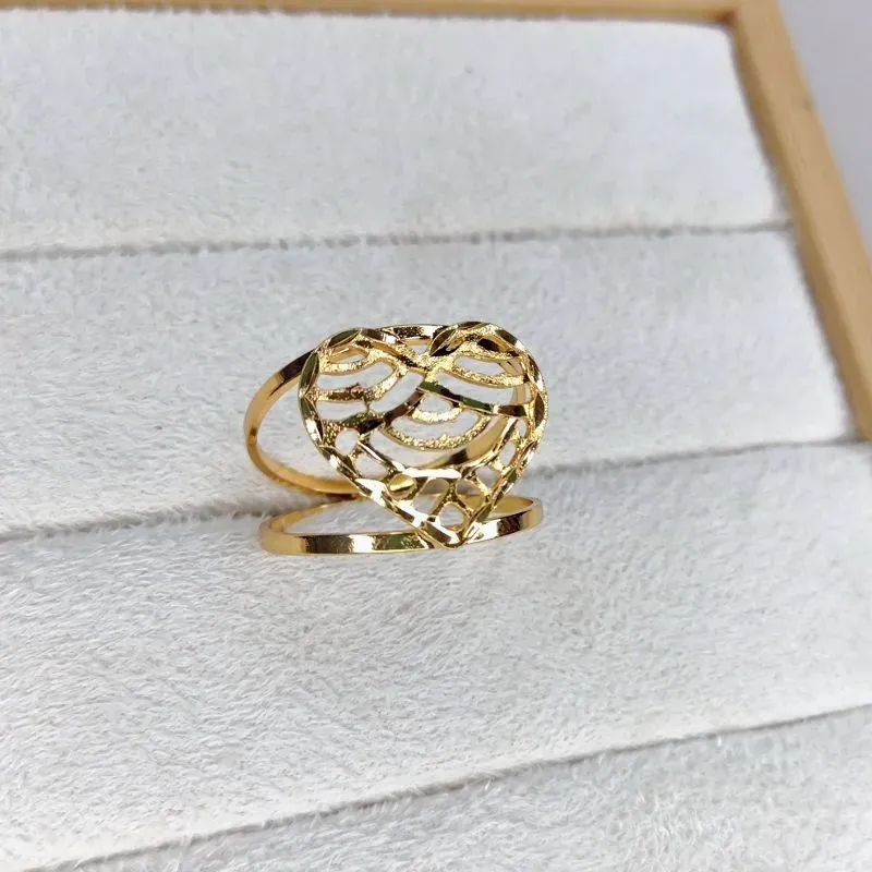 Anel Diamantado Fio Coração