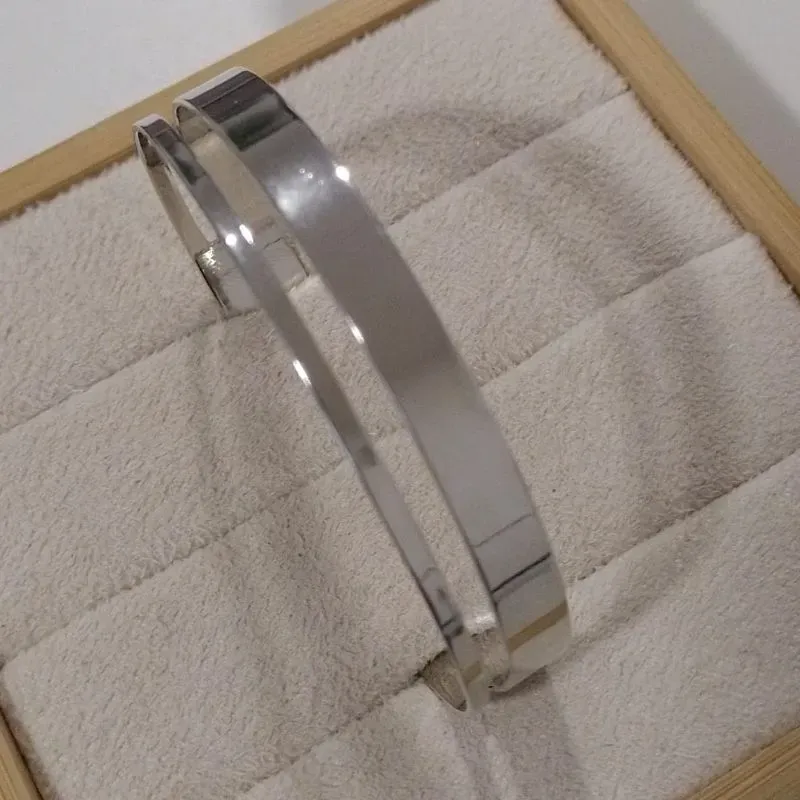 Bracelete Lâmina um corte Vazado  Diamond