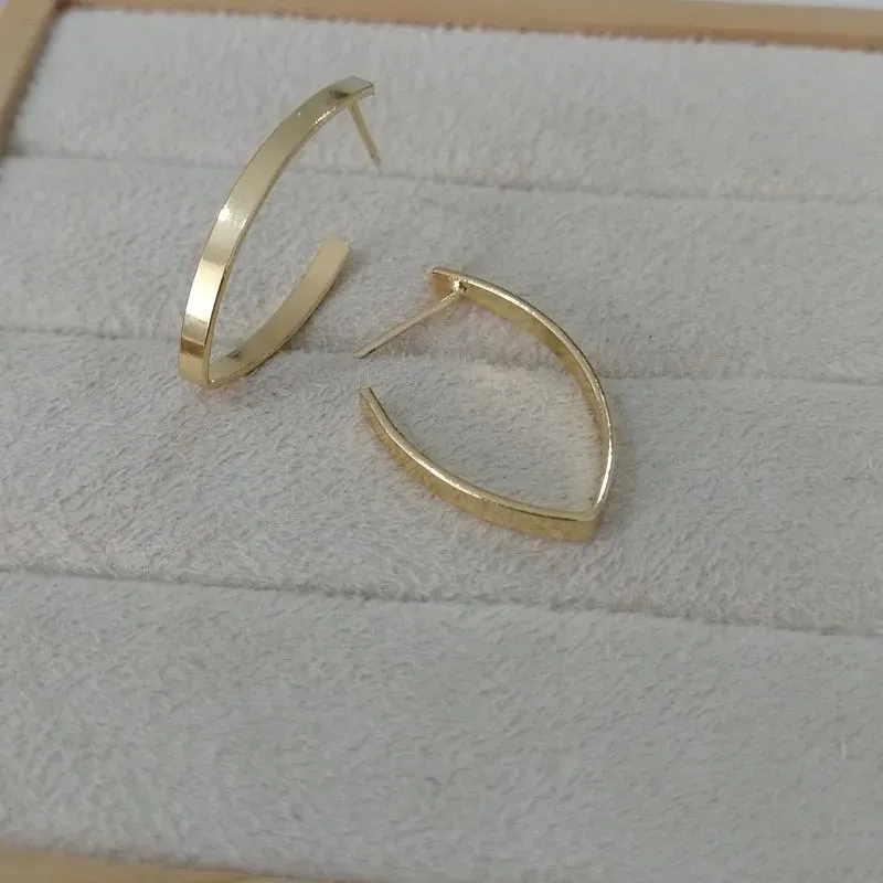 Brinco Gota Fio Liso