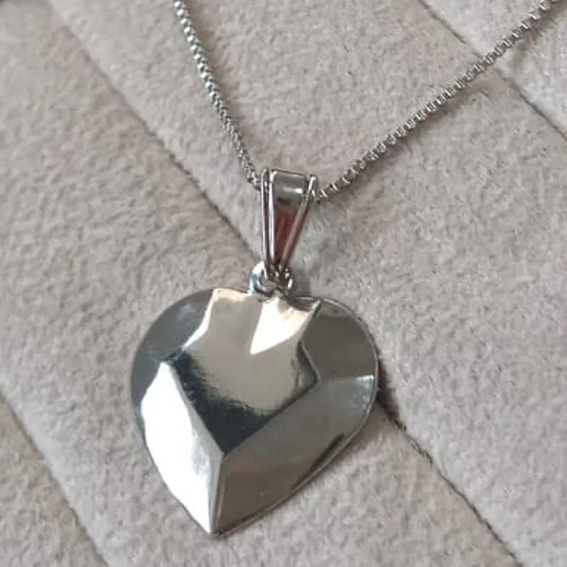 Colar Veneziana Pingente Coração 3D