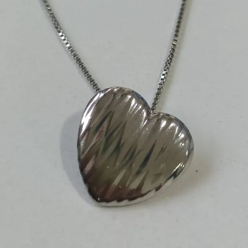 Colar Veneziana Pingente Coração Impressão