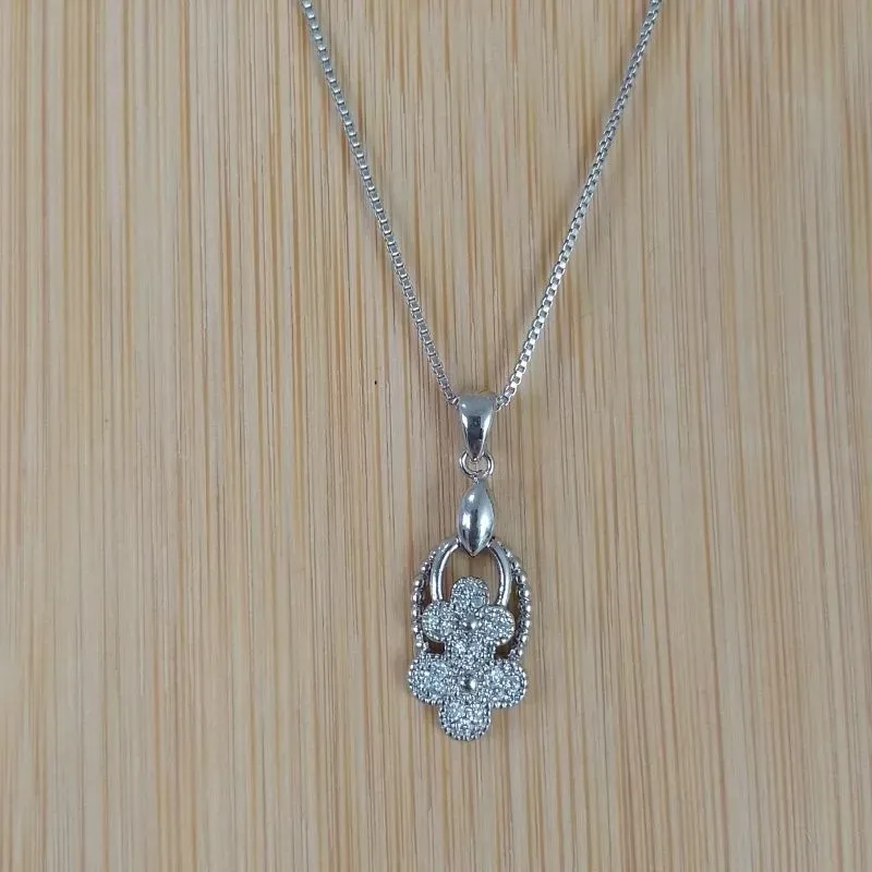 Colar Veneziana Pingente Flor Dupla Zircônia