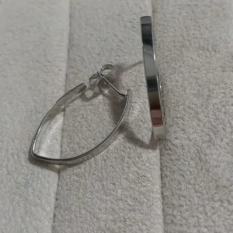 Brinco Argola Gota Lisa Diamond