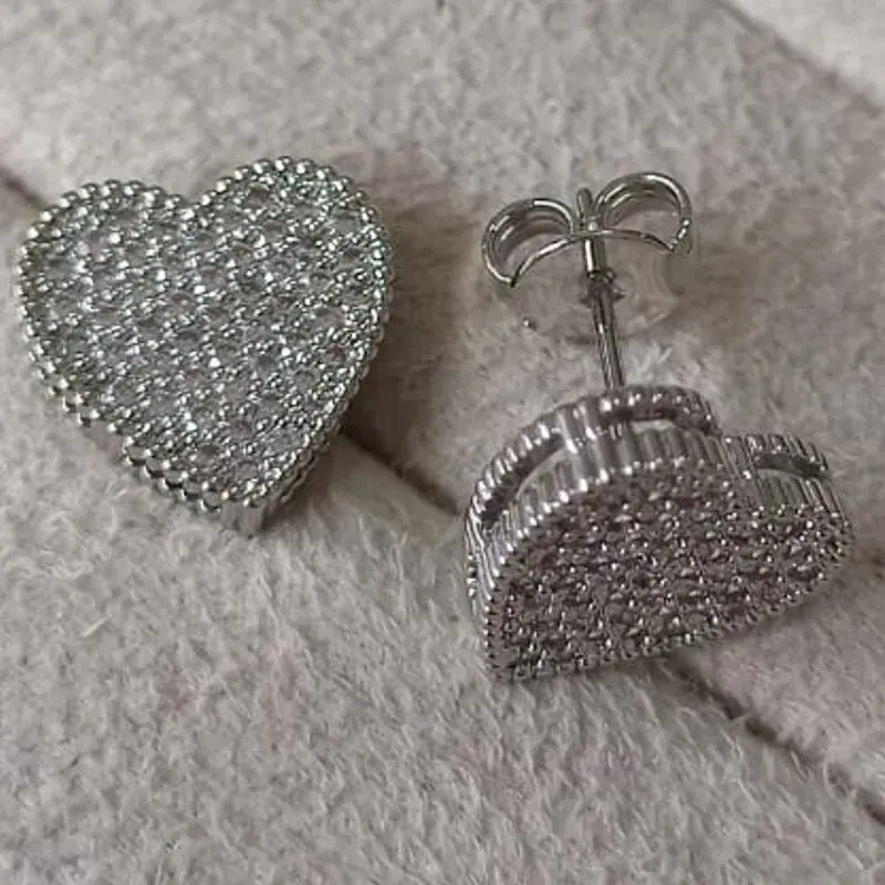 Brinco coração Caixa Cravejado Zircônias