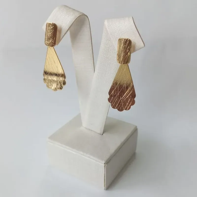 Brinco Pingente Gota