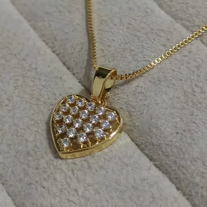 Colar Veneziana Pingente Coração Cravejado