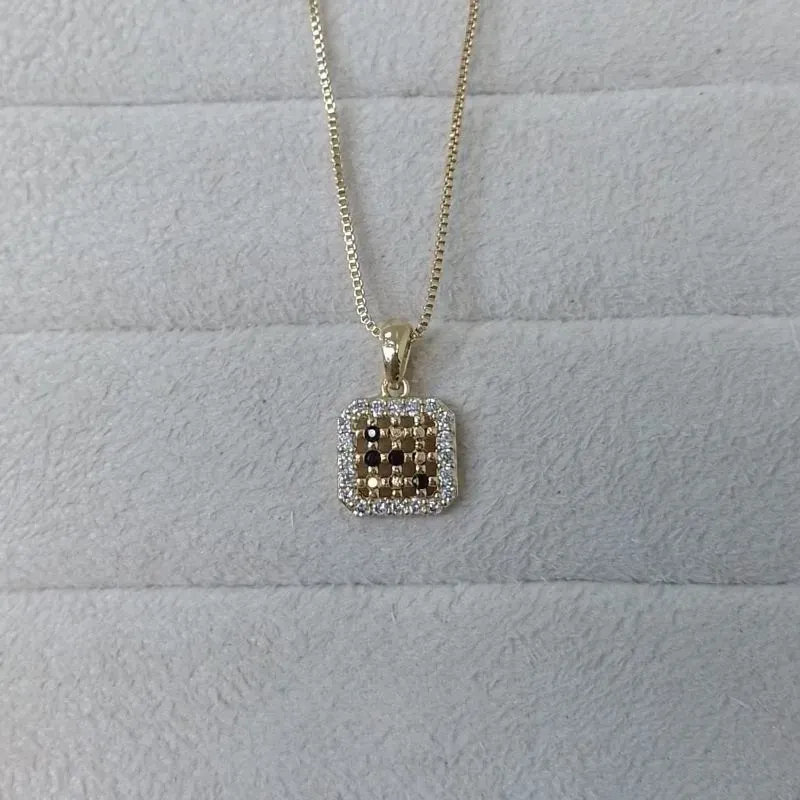 Colar Pingente Xadrez