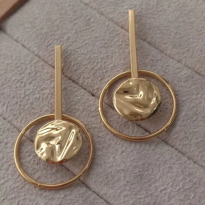 Brinco Pino Organico Pingente Aro