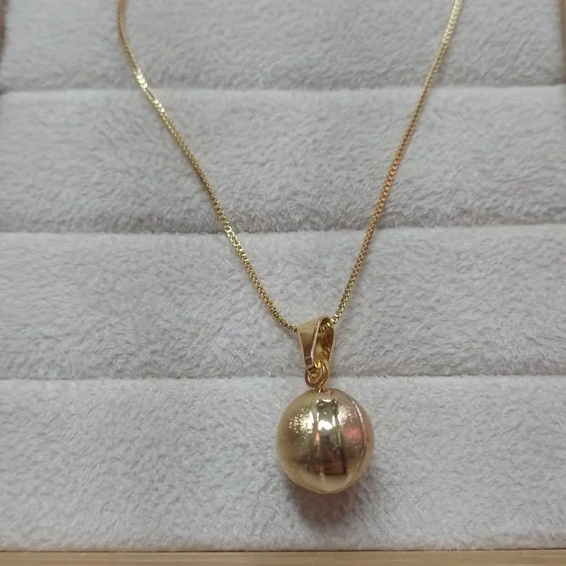 Colar Esfera Texturizada