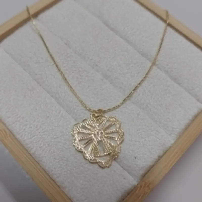 Colar Nossa Senhora Lâmina