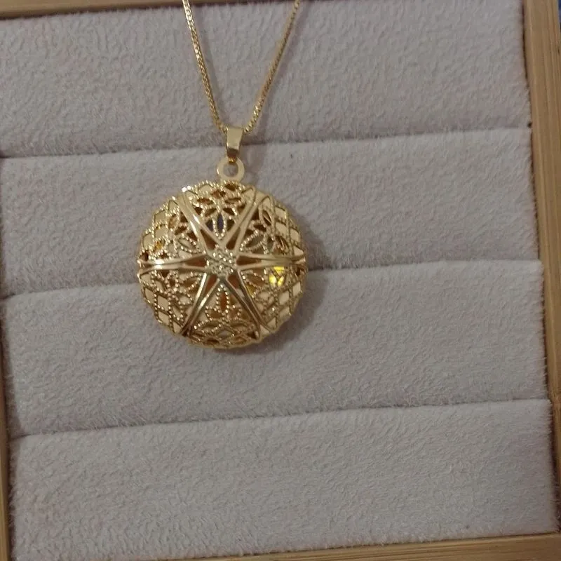 Colar Relicário Mandala