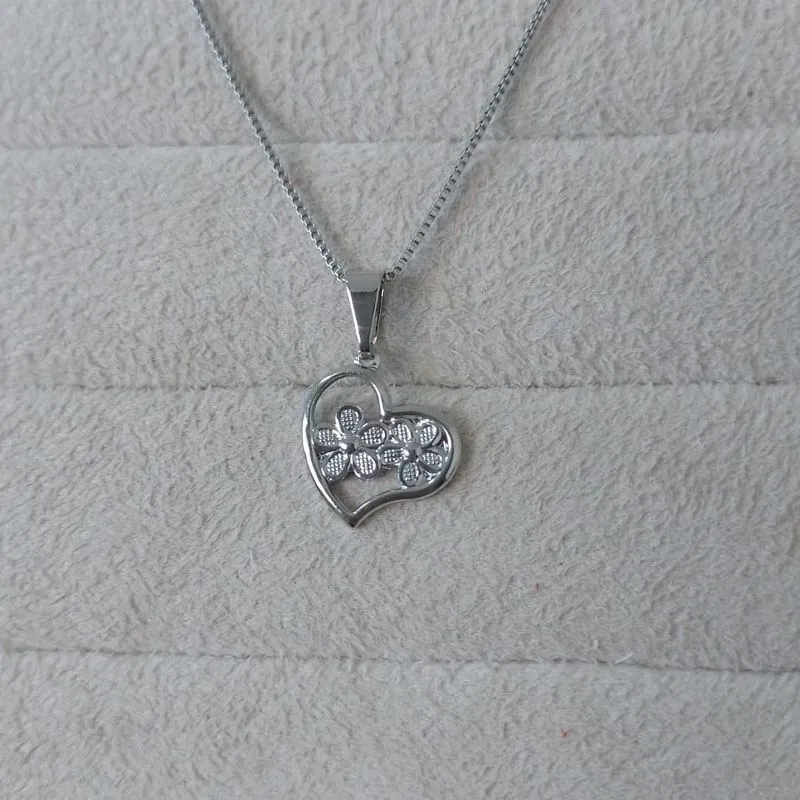 Colar Veneziana Pingente Coração Vazado com Flor Diamond
