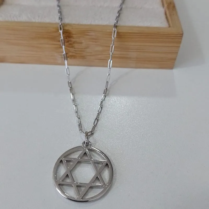 Corrente Cartier Fina Pingente Estrela de Davi Masculina