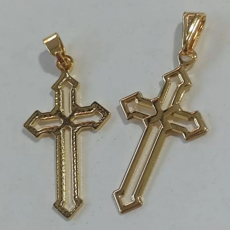 Pingente Cruz Vazada