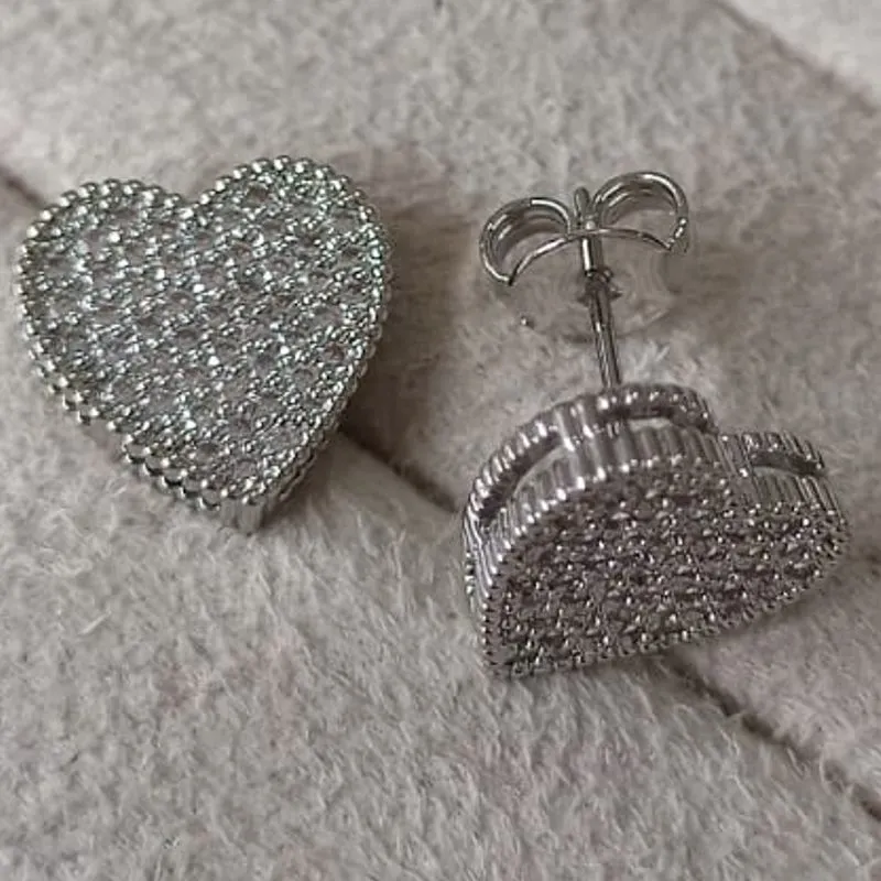 Brinco coração Caixa Cravejado Zircônias