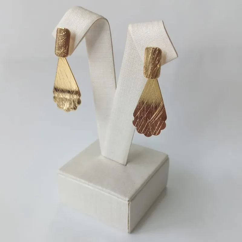 Brinco Pingente Gota