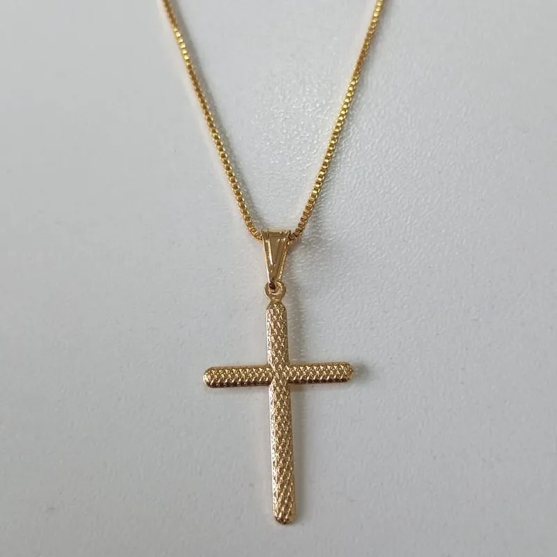 Colar Veneziana Pingente Cruz Texturizada